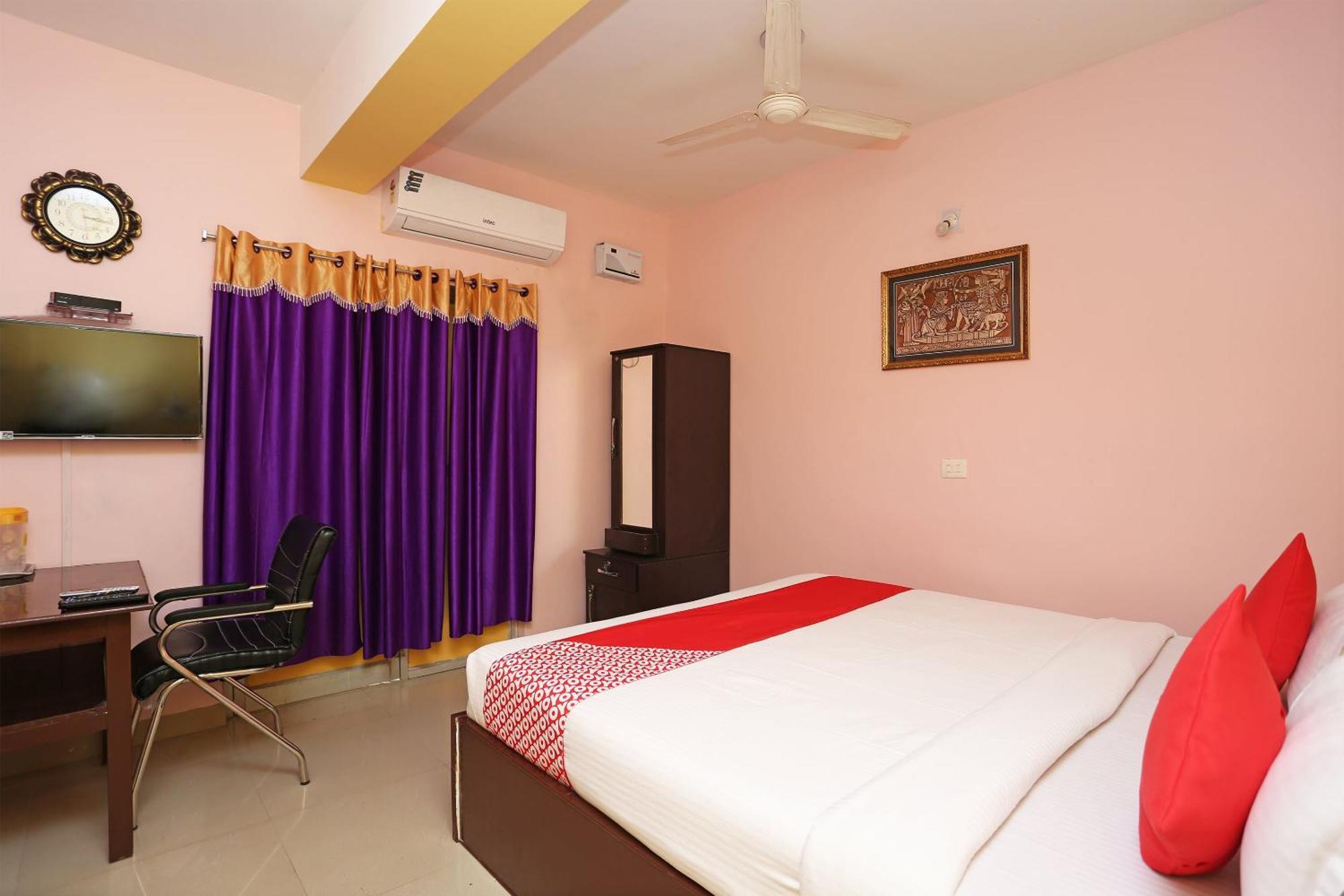 Hotel Grand Paradise Bhubaneswar Exterior foto
