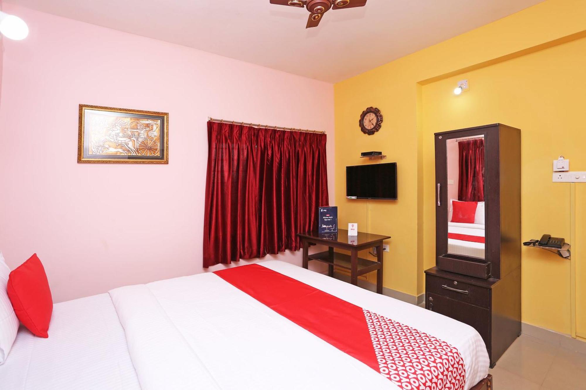 Hotel Grand Paradise Bhubaneswar Exterior foto